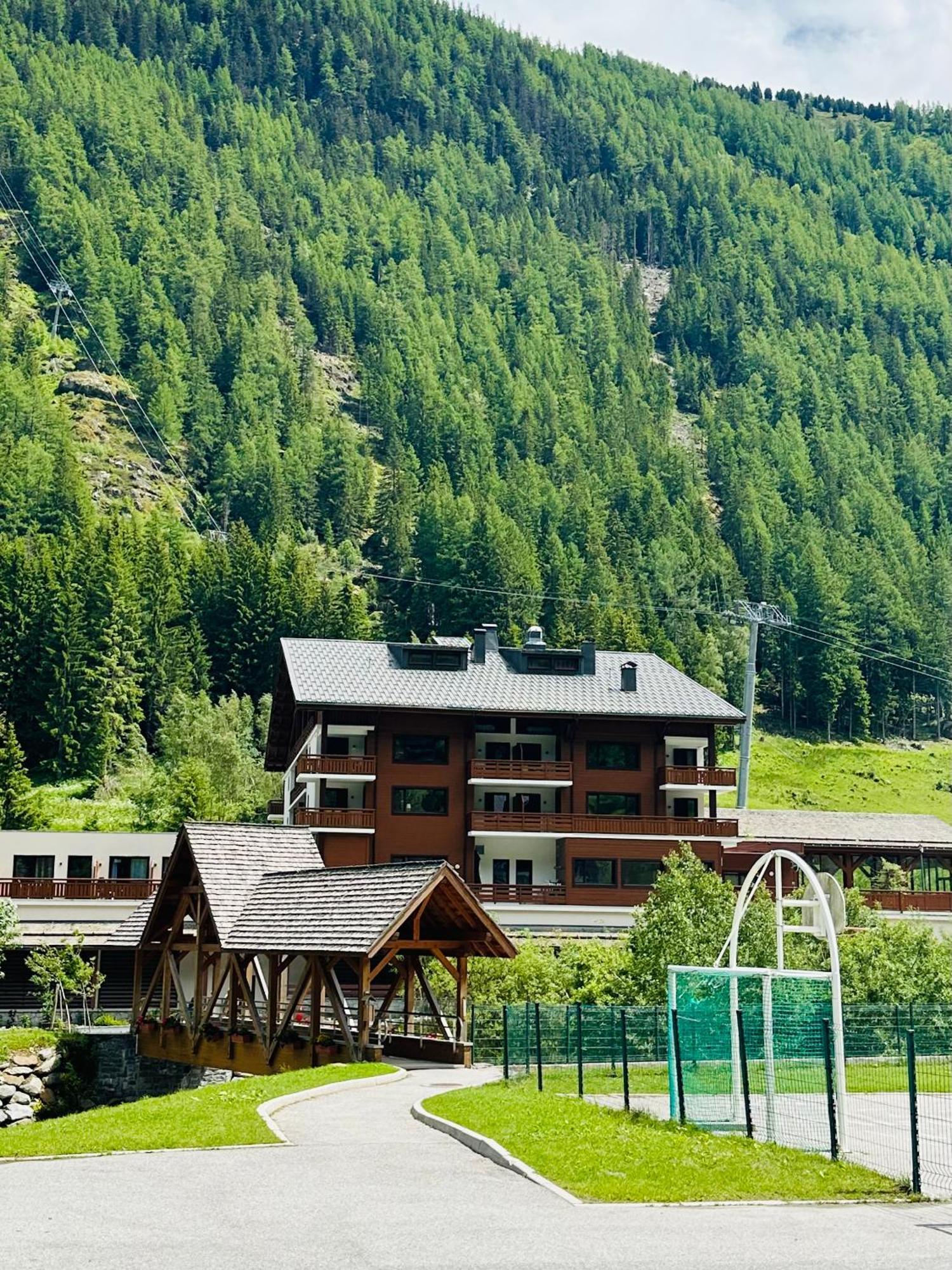 Charming Apartment Chamonix Valley Валлорсін Екстер'єр фото